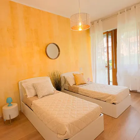 - Balcony, Private Parking, 2 Bathrooms Cernobbio