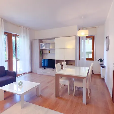 - Panoramic & Private Parking דירה צ'רנוביו